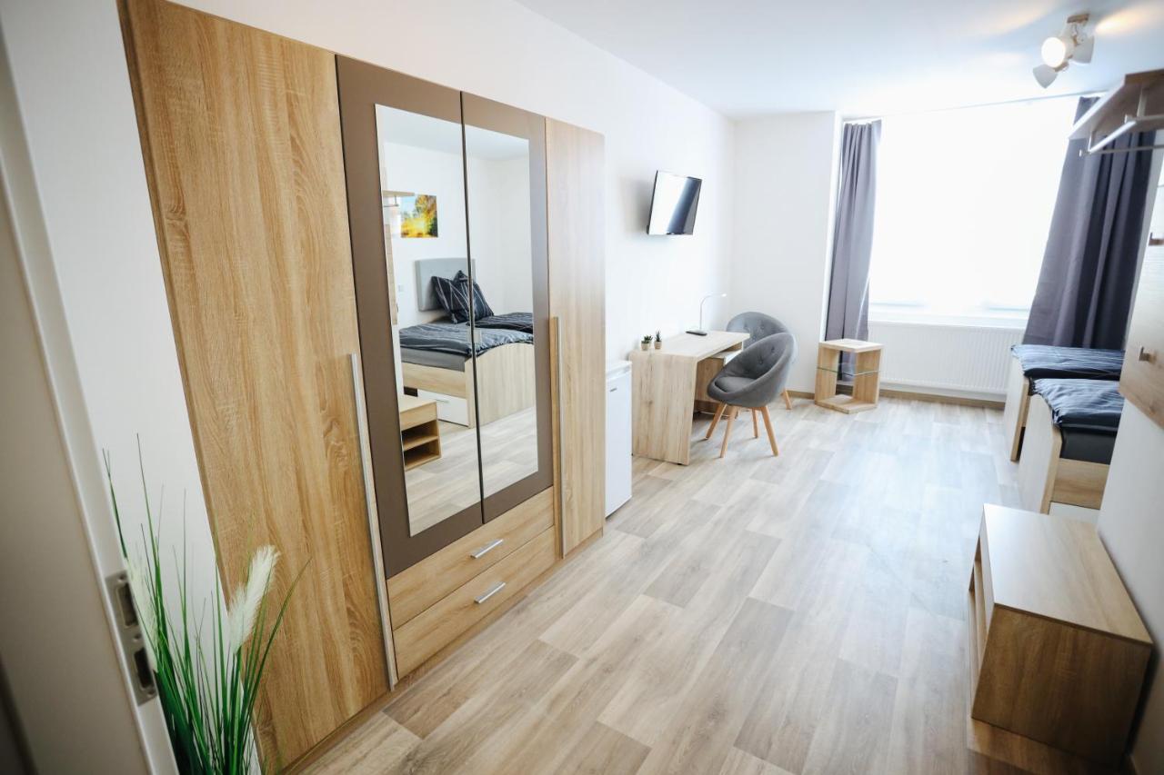 Second Home Hotel Мерзебург Екстериор снимка